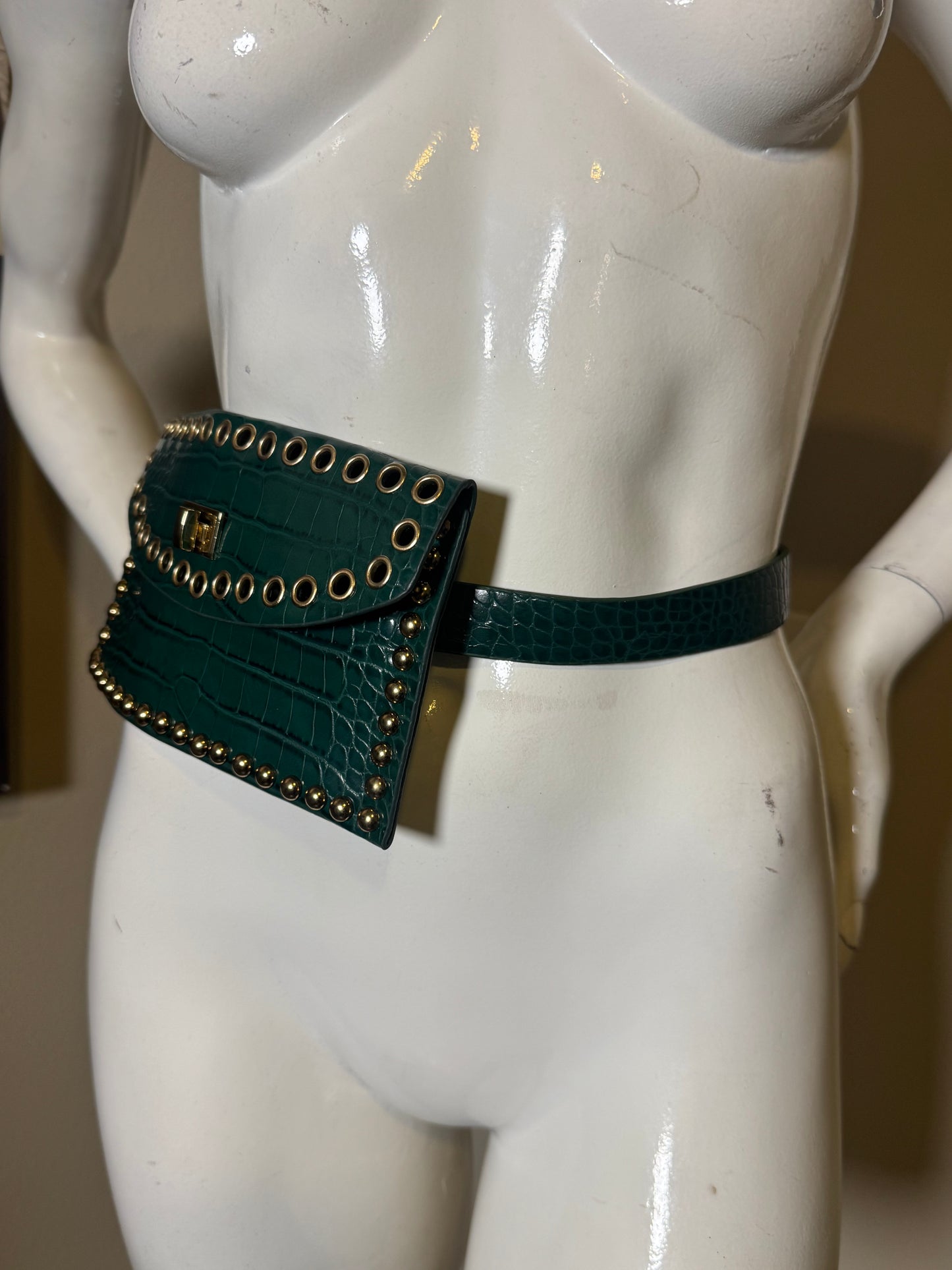 Power Pocket Belt Bag – Emerald Studded