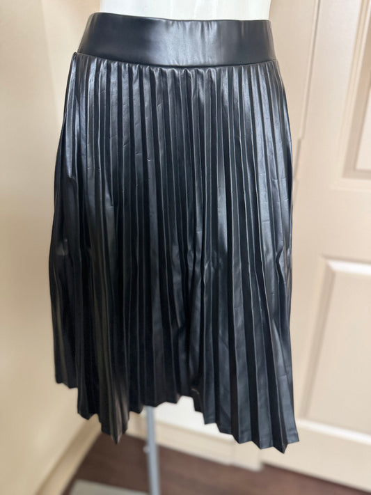 Power Pleat Skirt